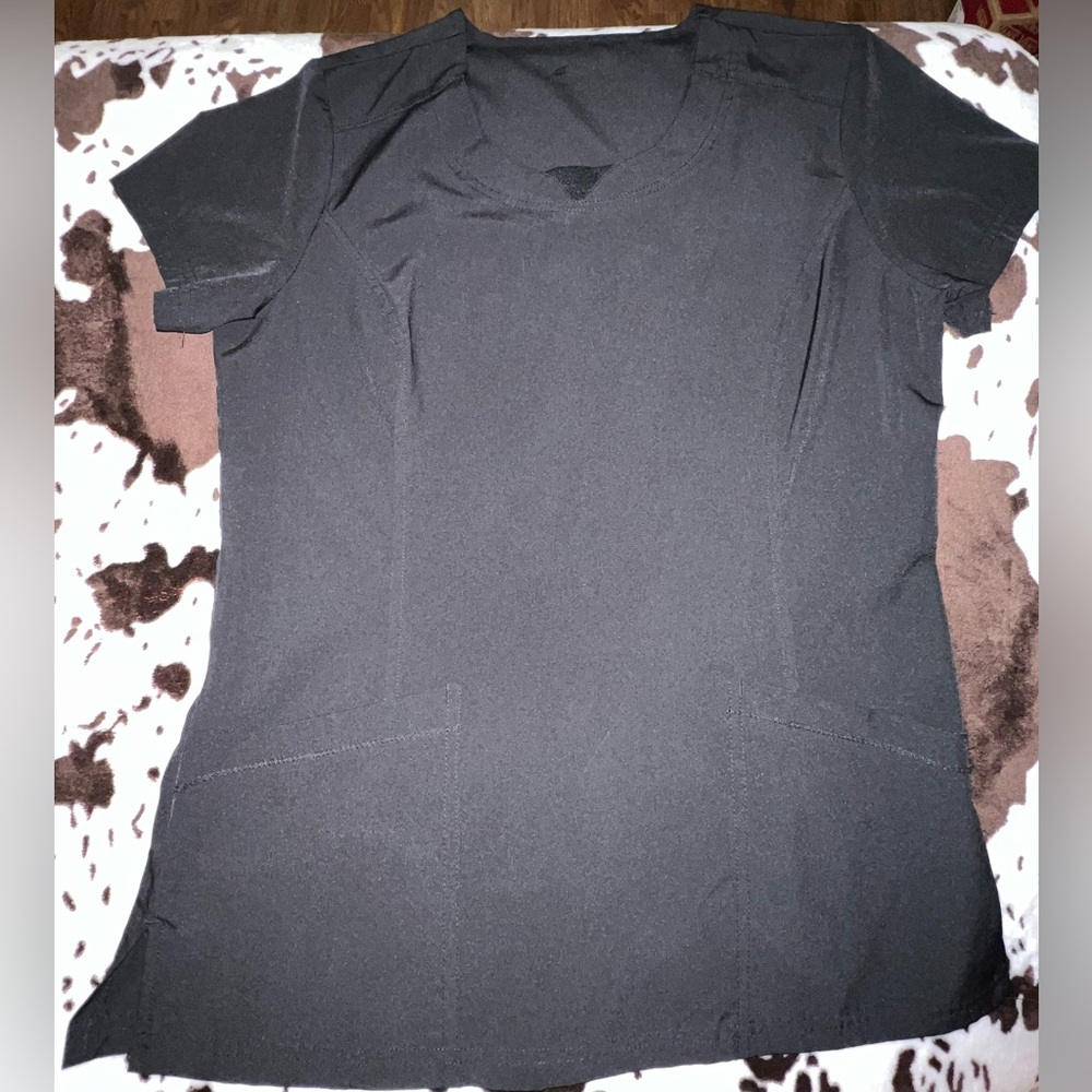 Scrub set, used/clean.